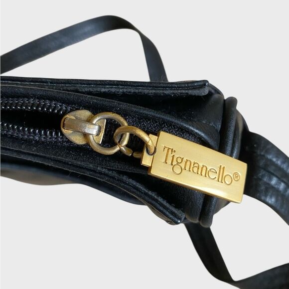 Tignanello Black Leather Crossbody Shoulder Bag Tassel Charm Pockets Adjustable - Picture 8 of 16